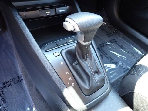 Used 2023 Kia Rio LX FWD image 15