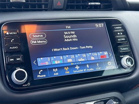 Used 2024 Nissan Kicks SR w/ SR Premium Package image 14