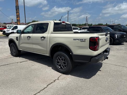 New 2026 Ford Ranger XLT w/ Equipment Group 301A High AWD/4WD image 7
