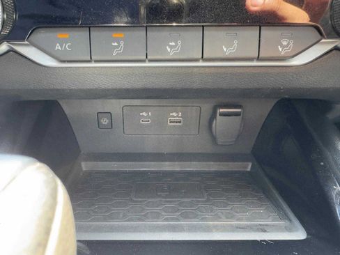 Used 2023 Nissan Altima 2.5 SR w/ SR Premium Package image 17