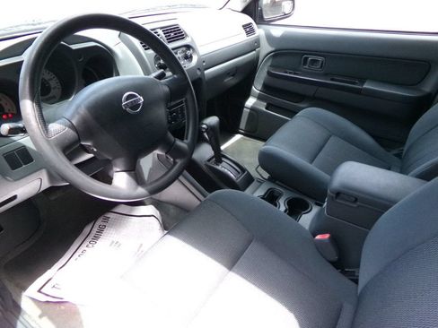 Used 2004 Nissan Frontier XE w/ (PWR) Pwr Pkg RWD image 8