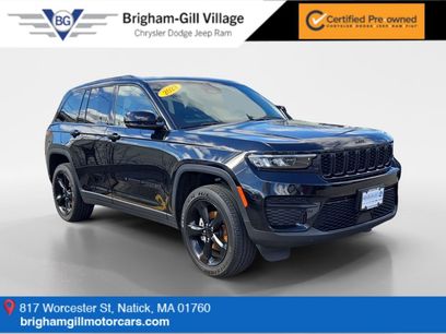 Used 2023 Jeep Grand Cherokee Altitude