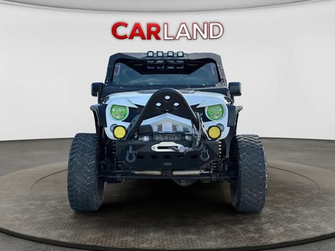 Used 2013 Jeep Wrangler Unlimited Rubicon w/ Connectivity Group AWD/4WD image 10