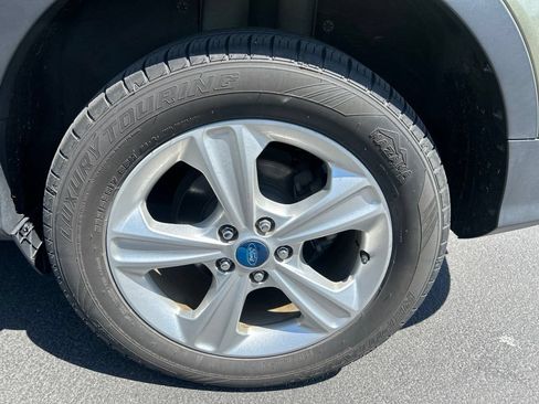 Used 2013 Ford Escape SE FWD image 15