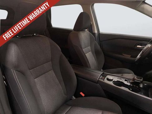 Used 2025 Nissan Rogue SV AWD/4WD image 34