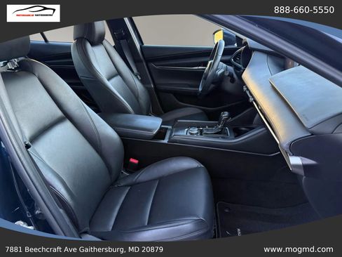 Used 2021 MAZDA MAZDA3 s image 18