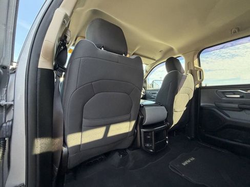 Used 2020 RAM 1500 Big Horn RWD image 12