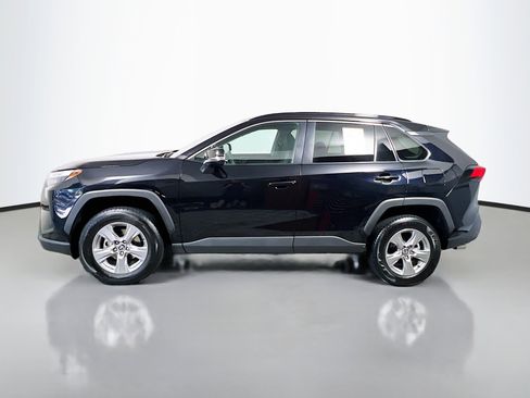 Used 2024 Toyota RAV4 XLE FWD image 9