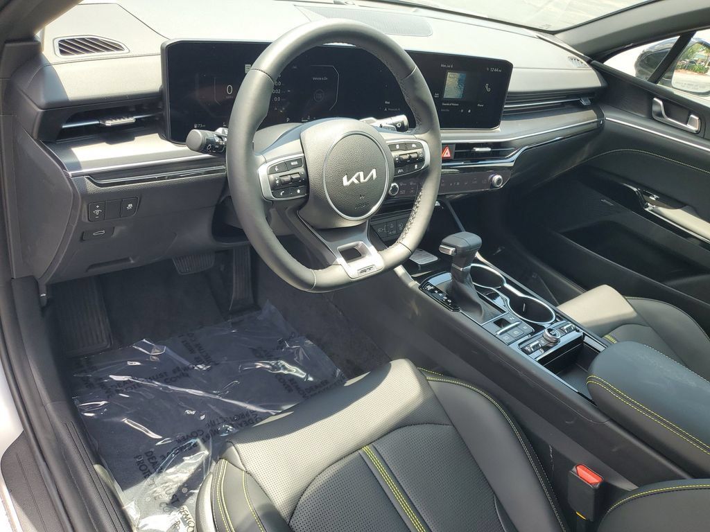 New 2026 Kia K5 GT w/ GT1 Package FWD image 6