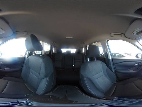 Used 2026 Nissan Rogue SV AWD/4WD image 39