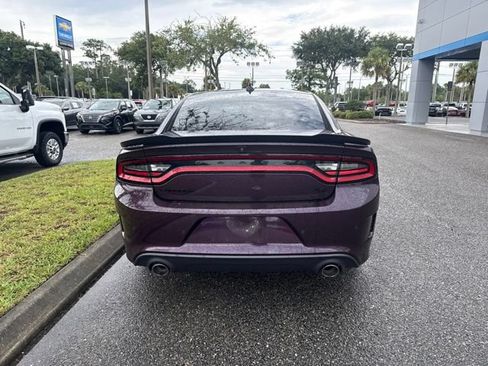 Used 2022 Dodge Charger R/T w/ Plus Group RWD image 3
