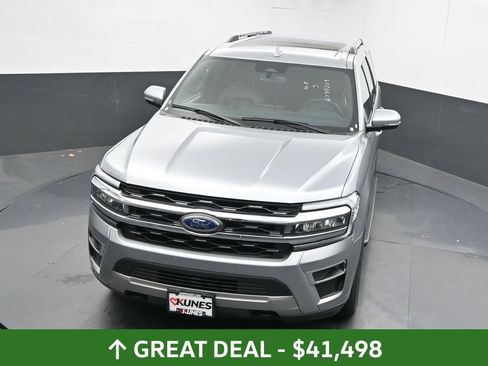 Used 2022 Ford Expedition Limited image 37