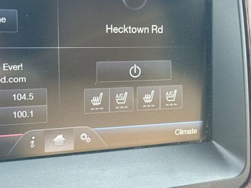 Used 2014 Ford F150 Lariat w/ Equipment Group 502A Luxury image 33