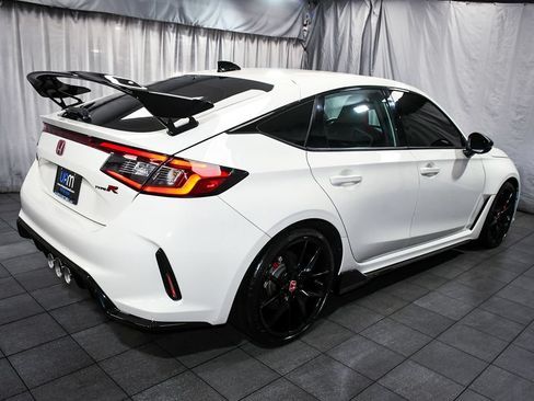 Used 2025 Honda Civic Type R image 6