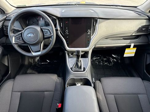 Used 2025 Subaru Outback Premium w/ Popular Package #1A image 25