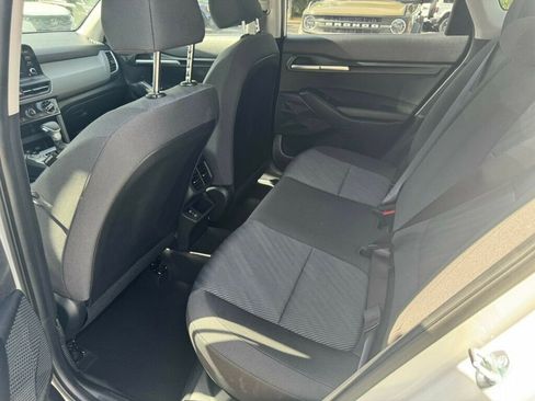 Used 2026 Kia Seltos LX FWD image 6