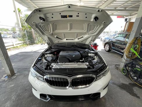 Used 2020 BMW 330i Sedan RWD image 2