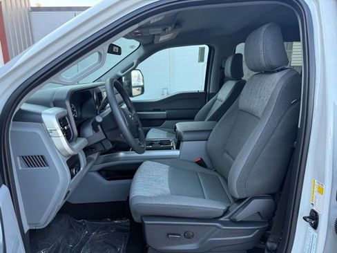 New 2026 Ford F250 XLT w/ FX4 Off-Road Package image 13