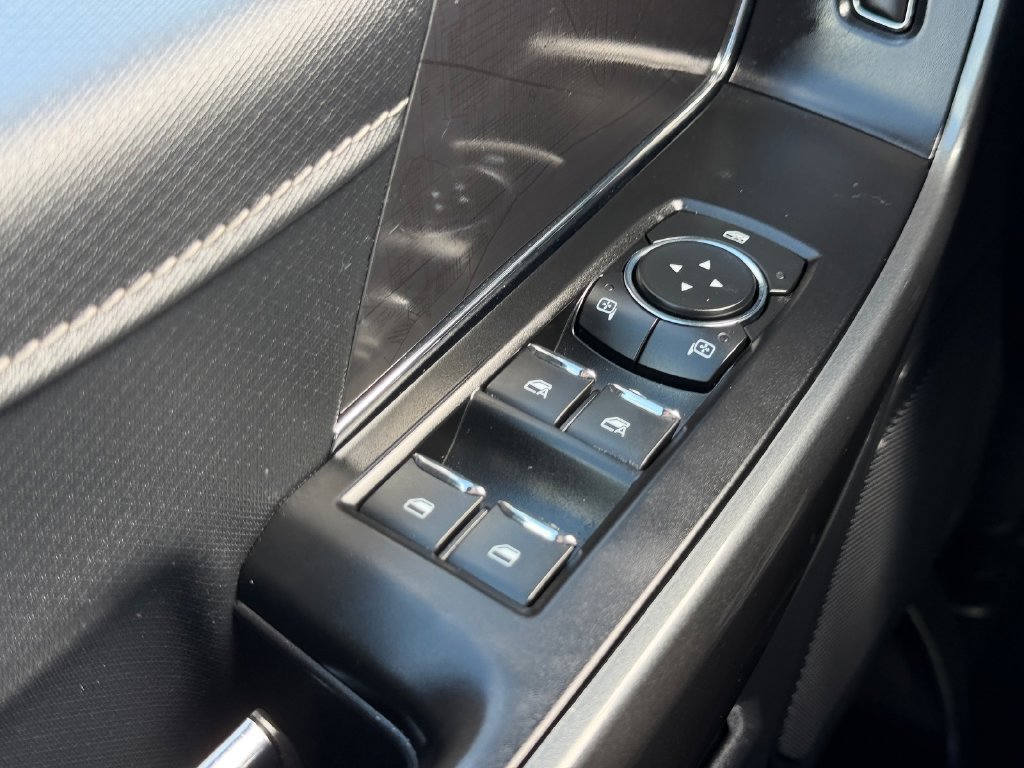 Used 2023 Ford F150 4x4 SuperCrew Hybrid image 28