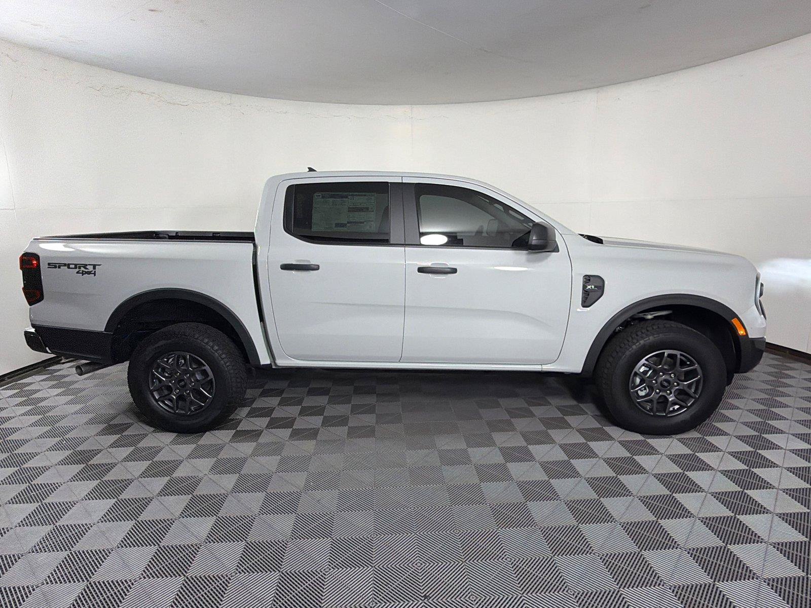 New 2026 Ford Ranger XLT w/ Trailer Tow Package AWD/4WD image 8