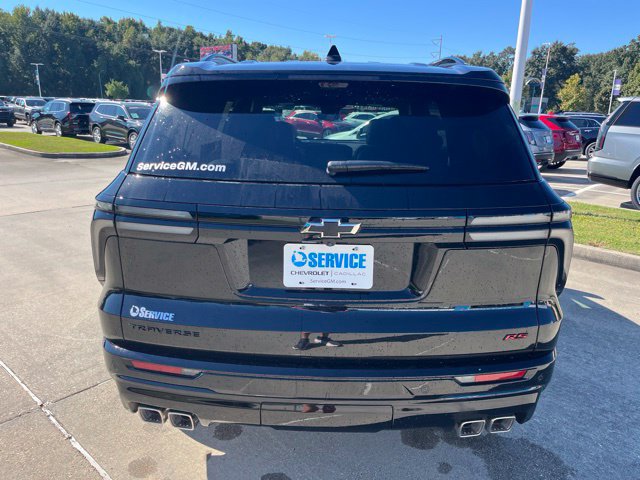 New 2027 Chevrolet Traverse RS w/ LPO, Floor Liner Package FWD image 5