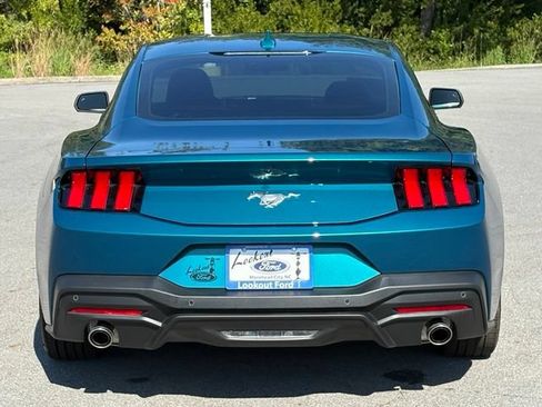 Used 2026 Ford Mustang Coupe RWD image 4