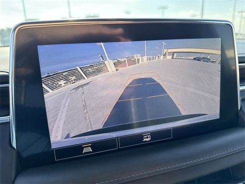 Used 2021 Chevrolet Tahoe LT image 17