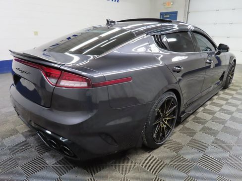 Used 2023 Kia Stinger GT-Line w/ Sun & Sound Package image 4