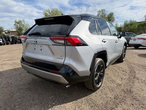 Used 2023 Toyota RAV4 XSE AWD/4WD image 6