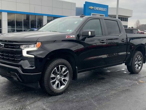 Certified 2025 Chevrolet Silverado 1500 RST image 4