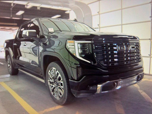 Used 2023 GMC Sierra 1500 Denali Ultimate AWD/4WD image 1