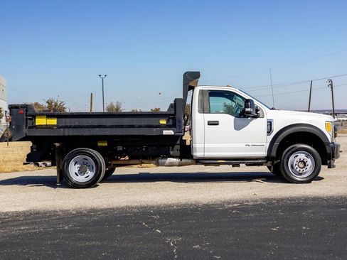 Used 2017 Ford F450 XL w/ Power Equipment Group image 8