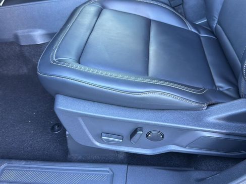 New 2025 Ford Bronco Badlands image 41