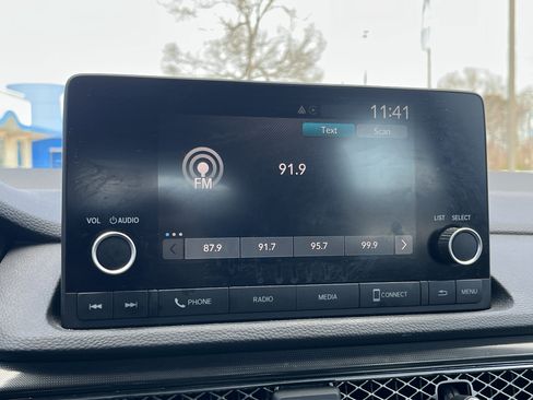 Used 2023 Acura Integra A-Spec image 5