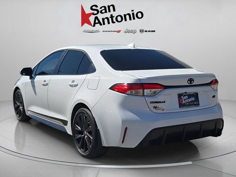 Used 2024 Toyota Corolla SE FWD image 6