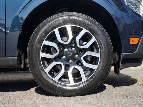 Used 2022 Ford Maverick Lariat w/ Lariat Luxury Package image 12