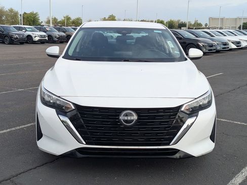 Certified 2024 Nissan Sentra SV w/ Trunk Package image 10