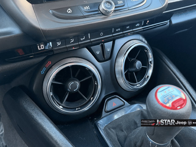 Used 2019 Chevrolet Camaro SS RWD image 23