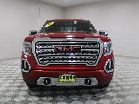 Used 2022 GMC Sierra 1500 Denali w/ Driver Alert Package II AWD/4WD image 7
