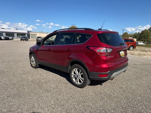 Used 2018 Ford Escape SE AWD/4WD image 14
