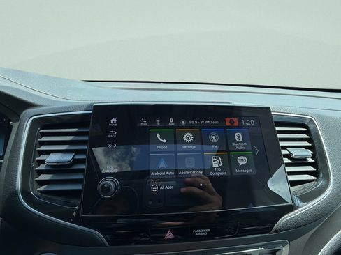 Used 2019 Honda Pilot EX-L image 16