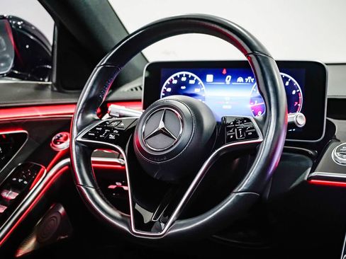 Used 2022 Mercedes-Benz S 580 4MATIC Sedan image 15