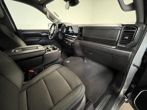 Used 2025 Chevrolet Silverado 1500 LT image 10