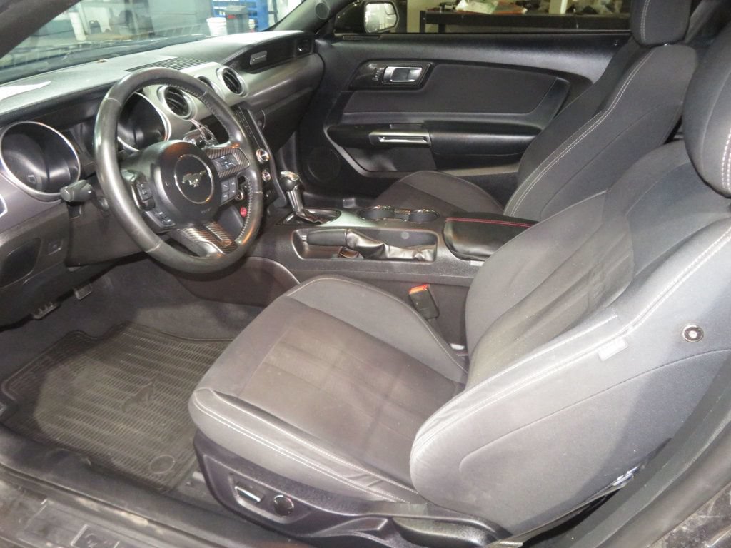 Used 2019 Ford Mustang GT RWD image 17