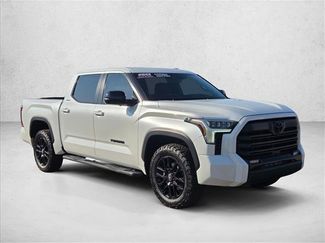 Used 2025 Toyota Tundra Limited AWD/4WD video 3