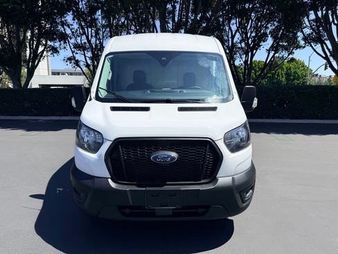 Used 2023 Ford Transit 250 148 Medium Roof AWD w/ Interior Upgrade Package image 8