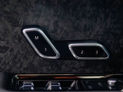 Used 2024 Land Rover Range Rover Sport Dynamic SE image 22