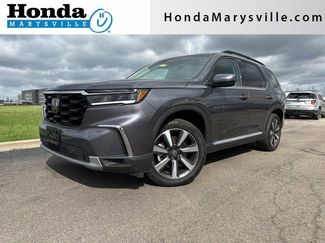 Used 2025 Honda Pilot Touring video 1
