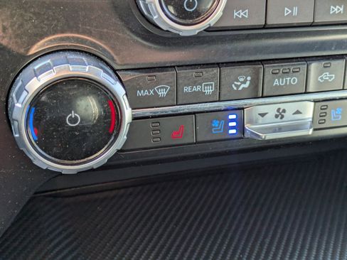 Used 2023 Ford F150 Limited image 23