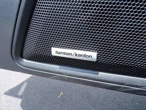 Certified 2025 Subaru Outback Limited image 12